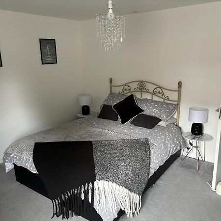 ラネリー2 Bed-Sleeps 4-Sea View-Pet Friendly-Parkingアパートメント エクステリア 写真
